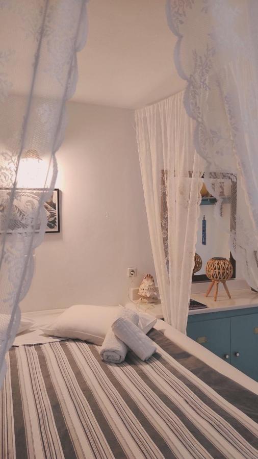 Lampi'S Dolphin Aparthotel Pátmos Екстериор снимка